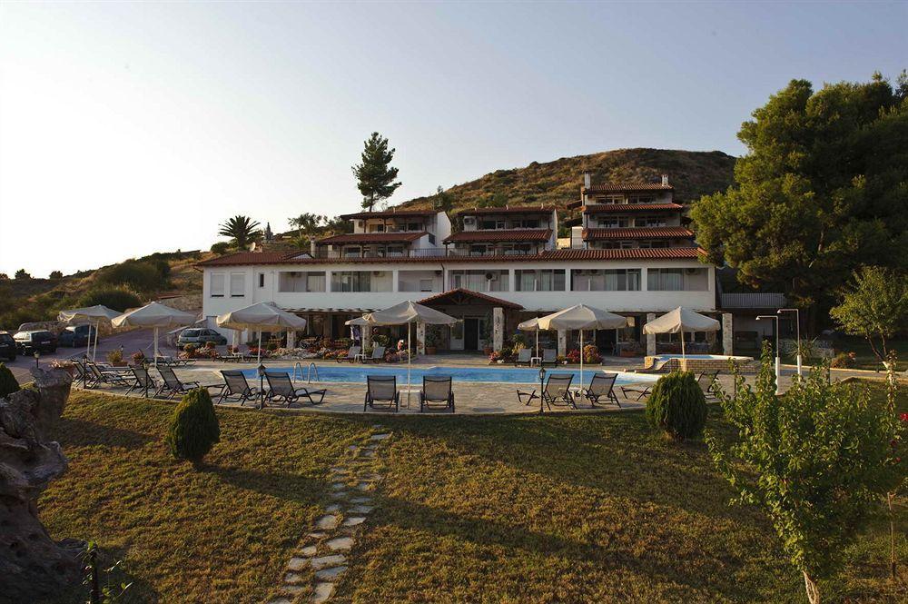 Hotel Makednos Nikiti  Buitenkant foto