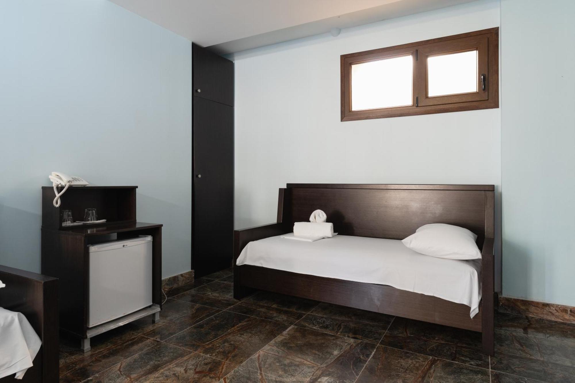 Hotel Makednos Nikiti  Buitenkant foto