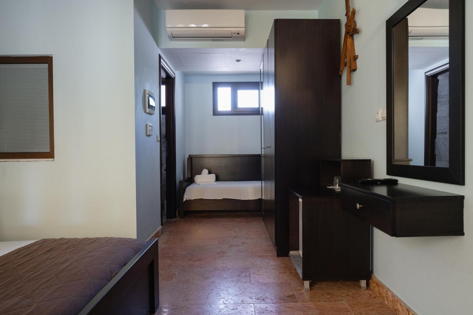 Hotel Makednos Nikiti  Buitenkant foto