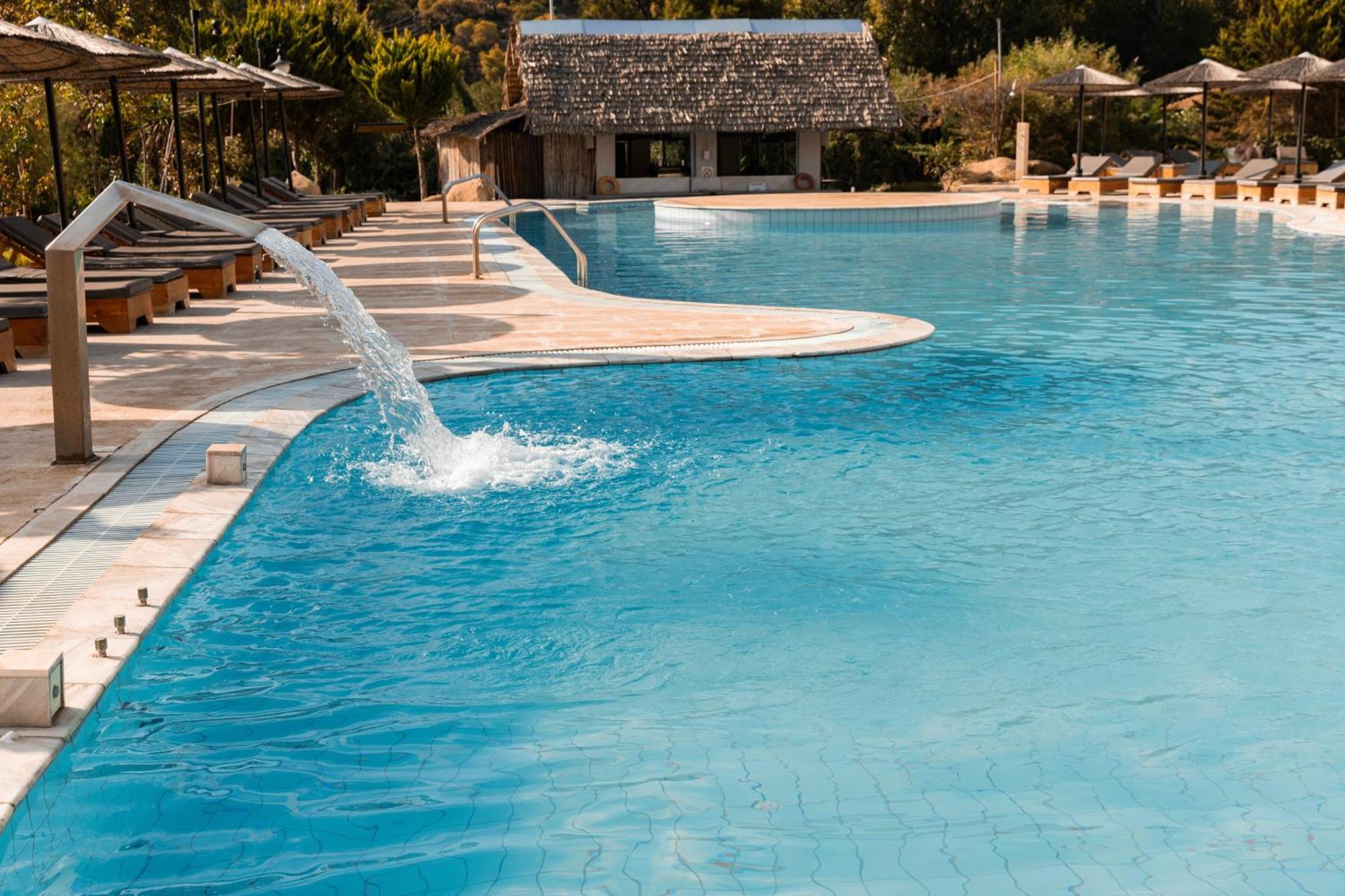 Hotel Makednos Nikiti  Buitenkant foto