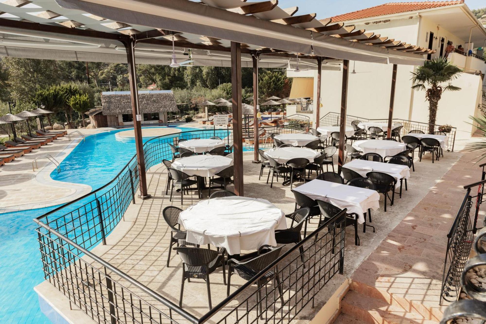 Hotel Makednos Nikiti  Buitenkant foto